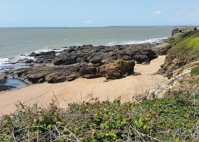 Les Camellias Lägenhet *